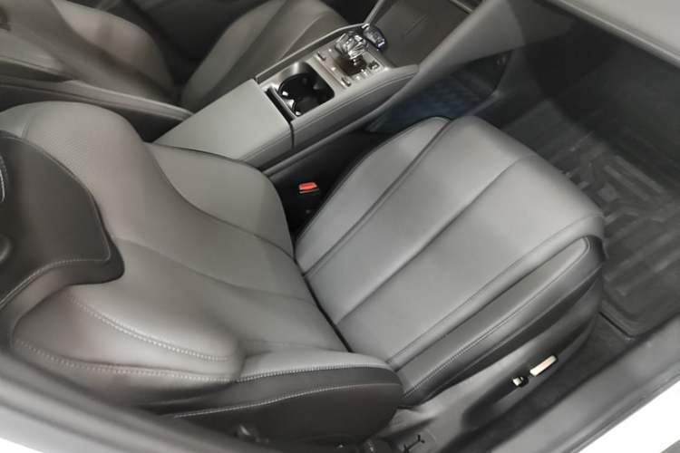 Used BYD Qin L 2024 DM-i 120KM Beyond Model Right Front Seat