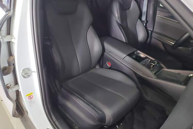 Used BYD Qin L 2024 DM-i 80KM Leading Model Right Front Seat