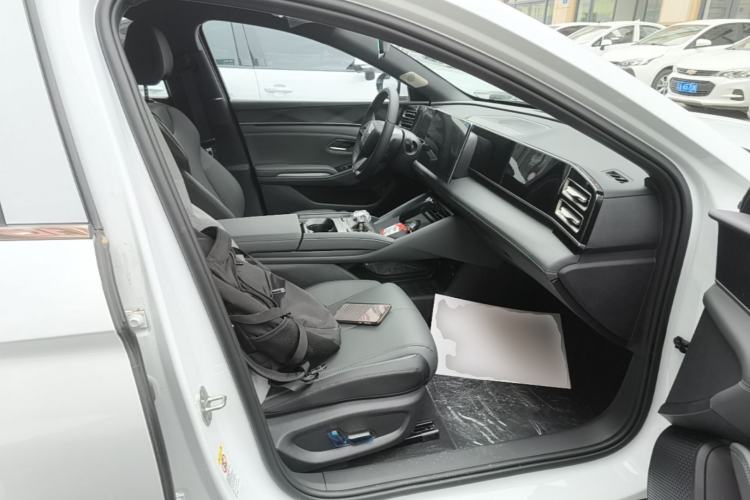 Used BYD Qin L 2024 DM-i 120KM Beyond Model Right Front Seat