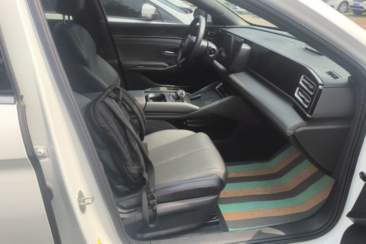 Used BYD Qin L 2024 DM-i 80KM Leading Model Right Front Seat