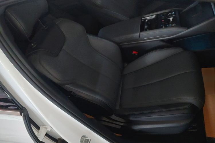 Used BYD Qin L 2024 DM-i 80KM Leading Model Right Front Seat