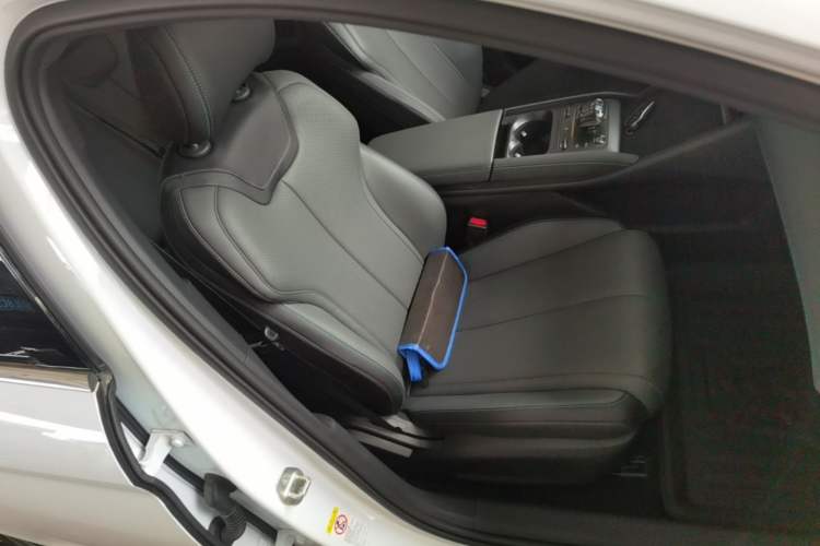 Used BYD Qin L 2024 DM-i 80KM Leading Model Right Front Seat