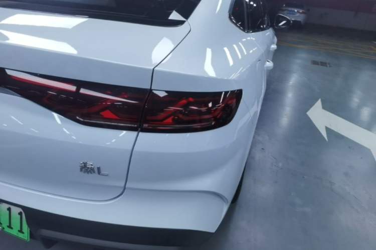 Used BYD Qin L 2024 DM-i 80KM Leading Model Right Rear Taillight