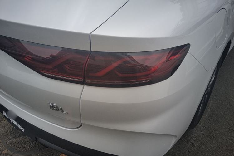 Used BYD Qin L 2024 DM-i 80KM Leading Model Right Rear Taillight