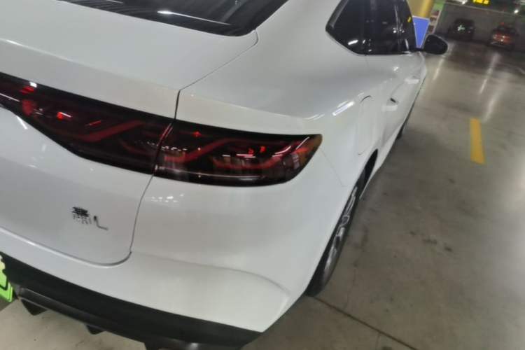 Used BYD Qin L 2024 DM-i 80KM Leading Model Right Rear Taillight