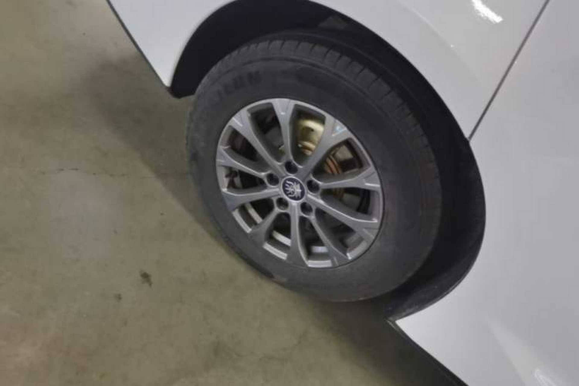 Used BYD Qin L 2024 DM-i 80KM Leading Model Right Rear Wheel Hub