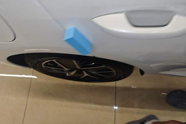 Used BYD Qin L 2024 DM-i 120KM Beyond Model Right Rear Wheel Hub