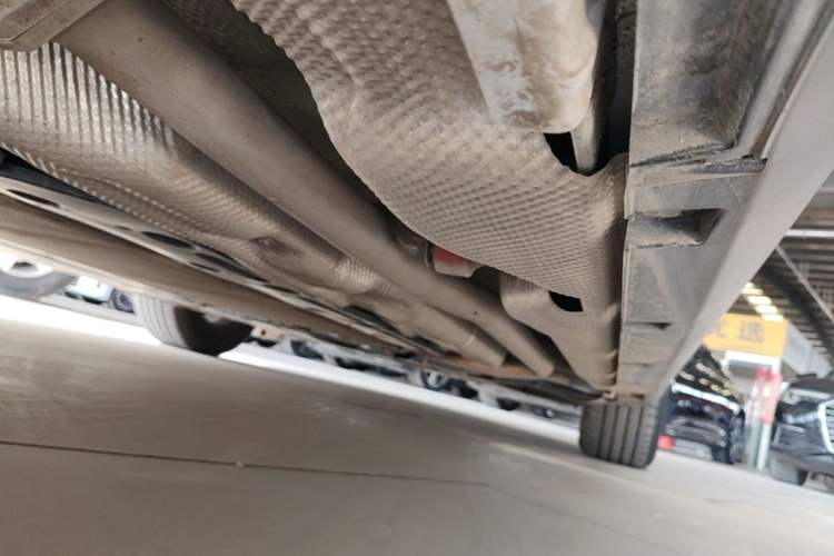 Used BYD Qin L 2024 DM-i 80KM Leading Model Right Side Sill