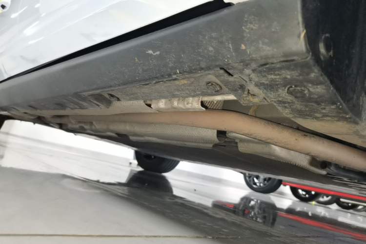 Used BYD Qin L 2024 DM-i 120KM Beyond Model Right Side Sill