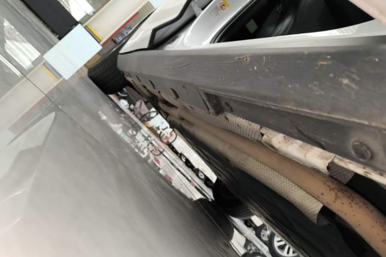 Used BYD Qin L 2024 DM-i 80KM Beyond Model Right Side Sill