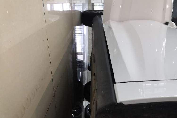 Used BYD Qin L 2024 DM-i 120KM Beyond Model Right Side Sill