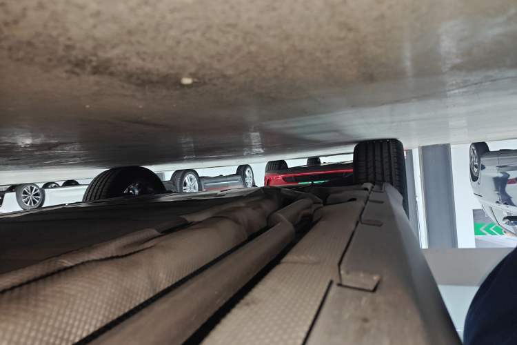 Used BYD Qin L 2024 DM-i 120KM Excellence Model Right Side Sill