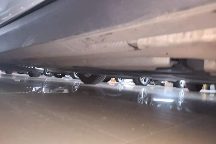 Used BYD Qin L 2024 DM-i 80KM Leading Model Right Side Sill