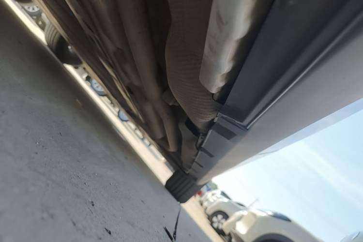 Used BYD Qin L 2024 DM-i 80KM Leading Model Right Side Sill