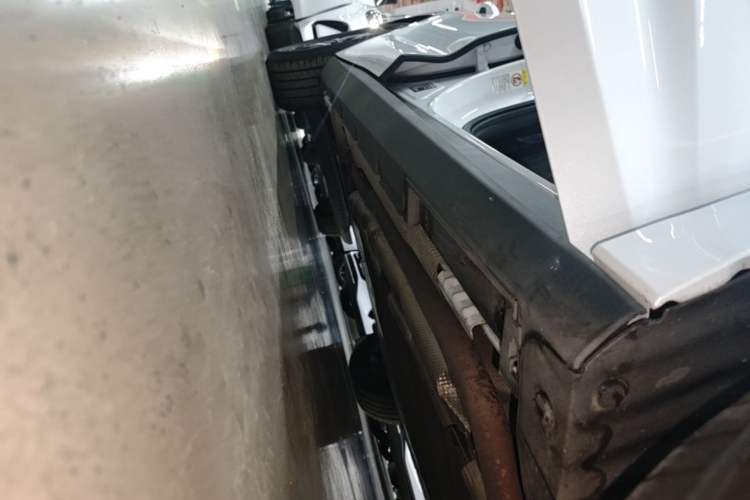 Used BYD Qin L 2024 DM-i 120KM Beyond Model Right Side Sill