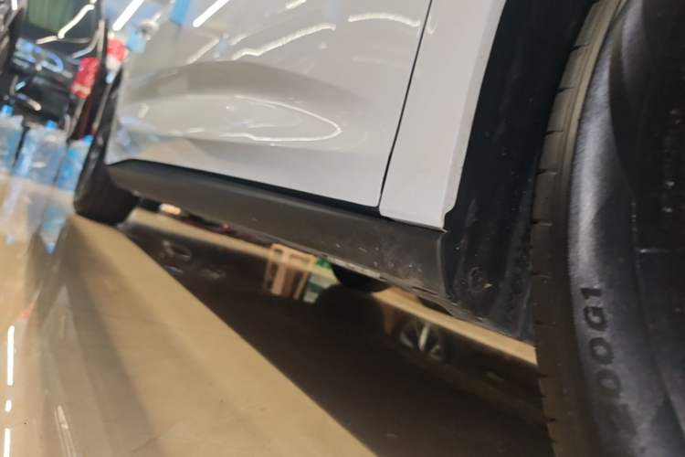 Used BYD Qin L 2024 DM-i 120KM Beyond Model Right Side Sill