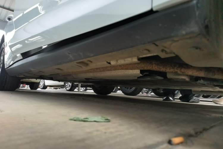 Used BYD Qin L 2024 DM-i 80KM Leading Model Right Side Sill