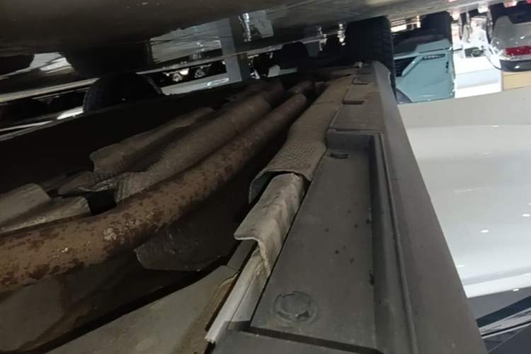 Used BYD Qin L 2024 DM-i 120KM Excellence Model Right Side Sill