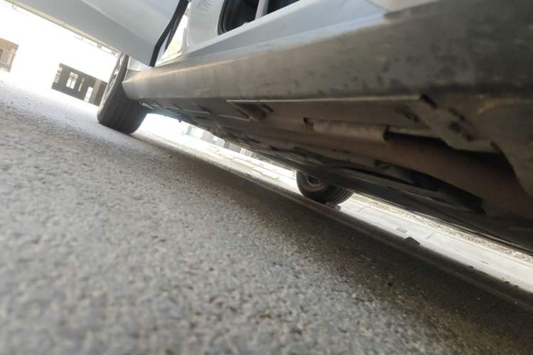 Used BYD Qin L 2024 DM-i 80KM Leading Model Right Side Sill
