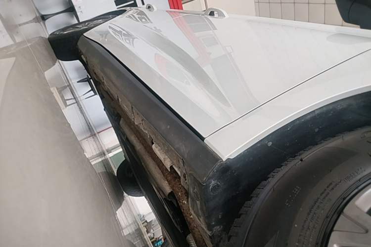 Used BYD Qin L 2024 DM-i 80KM Leading Model Right Side Sill