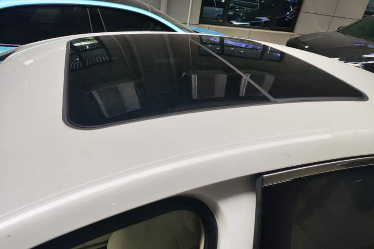 Used BYD Qin L 2024 DM-i 120KM Beyond Model Roof