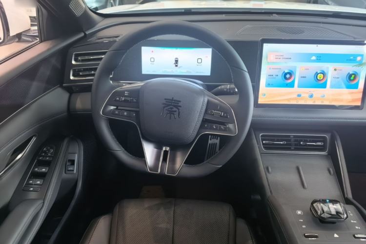Used BYD Qin L 2024 DM-i 80KM Beyond Model Steering Wheel