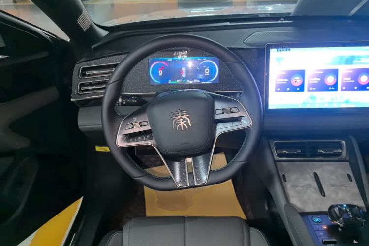 Used BYD Qin L 2024 DM-i 120KM Beyond Model Steering Wheel