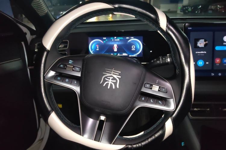 Used BYD Qin L 2024 DM-i 80KM Beyond Model Steering Wheel