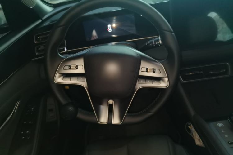 Used BYD Qin L 2024 DM-i 80KM Beyond Model Steering Wheel