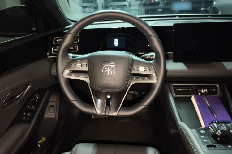 Used BYD Qin L 2024 DM-i 80KM Leading Model Steering Wheel
