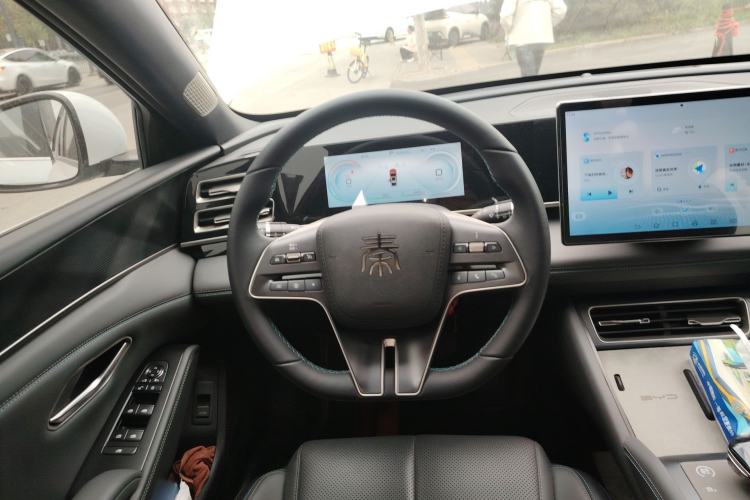 Used BYD Qin L 2024 DM-i 80KM Beyond Model Steering Wheel