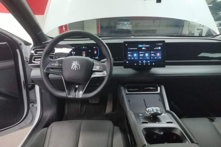 Used BYD Qin L 2024 DM-i 80KM Leading Model Steering Wheel