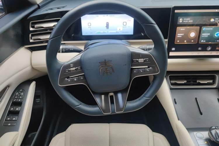Used BYD Qin L 2024 DM-i 120KM Beyond Model Steering Wheel