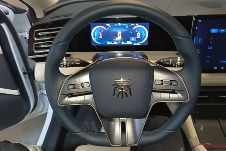 Used BYD Qin L 2024 DM-i 120KM Beyond Model Steering Wheel