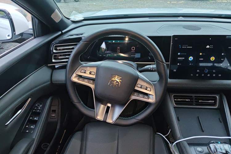 Used BYD Qin L 2024 DM-i 120KM Leading Model Steering Wheel