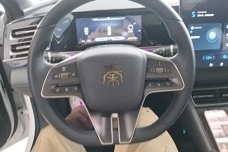 Used BYD Qin L 2024 DM-i 120KM Excellence Model Steering Wheel