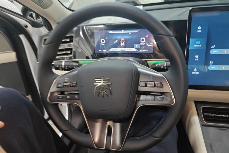 Used BYD Qin L 2024 DM-i 120KM Excellence Model Steering Wheel