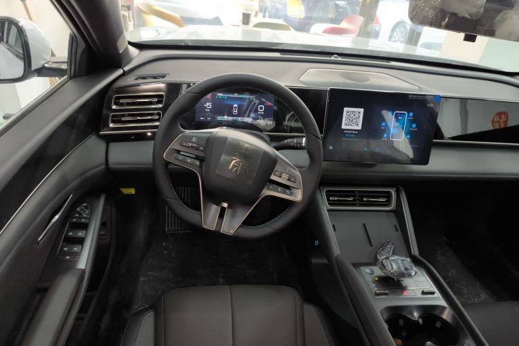 Used BYD Qin L 2024 DM-i 120KM Beyond Model Steering Wheel