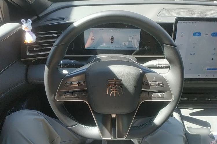 Used BYD Qin L 2024 DM-i 120KM Excellence Model Steering Wheel