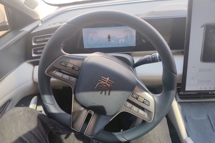Used BYD Qin L 2024 DM-i 120KM Excellence Model Steering Wheel