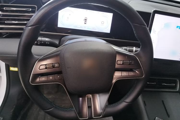 Used BYD Qin L 2024 DM-i 120KM Leading Model Steering Wheel