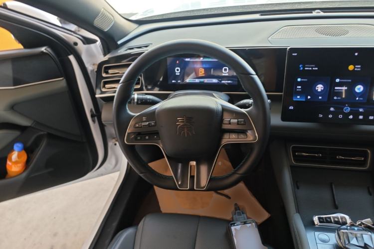 Used BYD Qin L 2024 DM-i 120KM Leading Model Steering Wheel