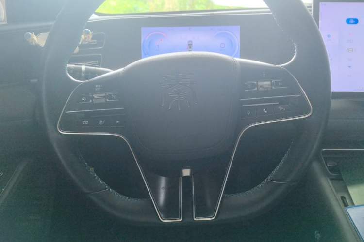 Used BYD Qin L 2024 DM-i 120KM Leading Model Steering Wheel