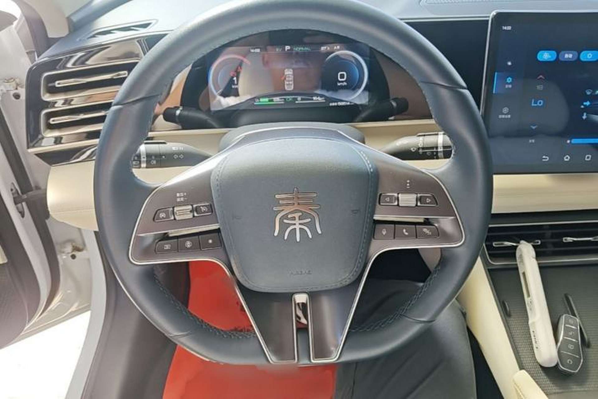Used BYD Qin L 2024 DM-i 120KM Leading Model Steering Wheel