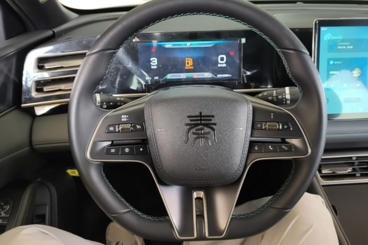 Used BYD Qin L 2024 DM-i 120KM Leading Model Steering Wheel