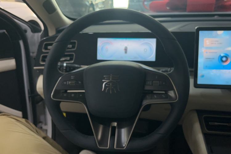 Used BYD Qin L 2024 DM-i 120KM Leading Model Steering Wheel
