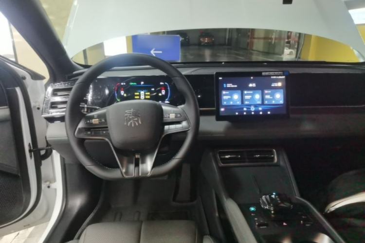 Used BYD Qin L 2024 DM-i 80KM Leading Model Steering Wheel
