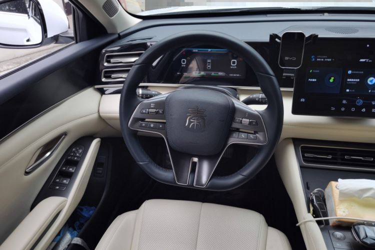 Used BYD Qin L 2024 DM-i 120KM Leading Model Steering Wheel