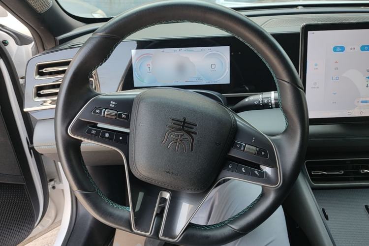 Used BYD Qin L 2024 DM-i 80KM Beyond Model Steering Wheel