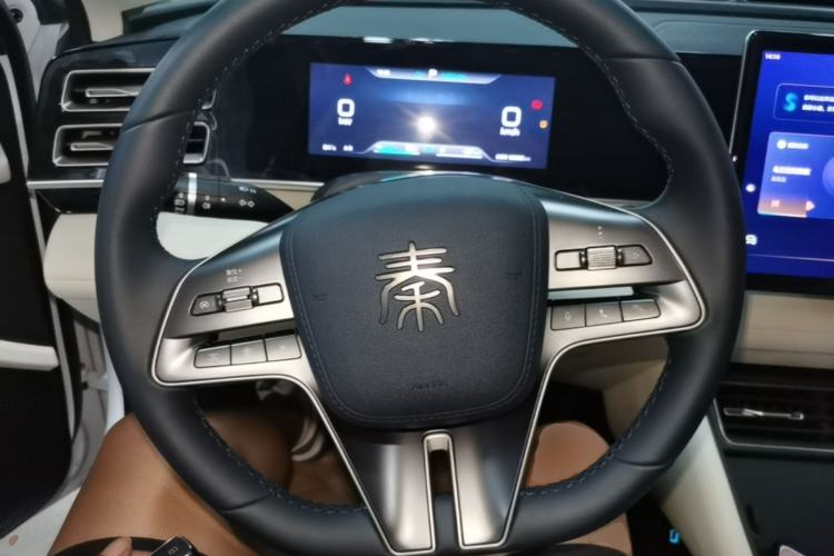 Used BYD Qin L 2024 DM-i 120KM Leading Model Steering Wheel